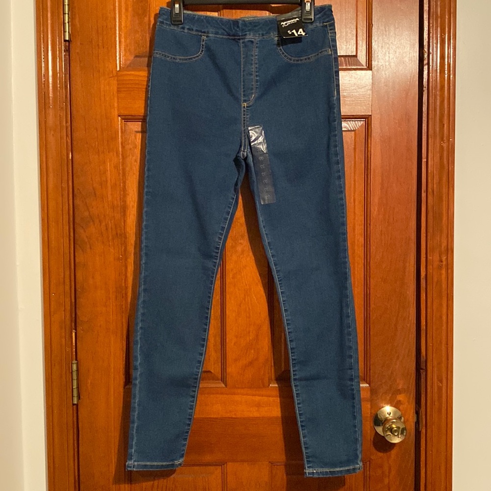 Arizona Jean Company Jeggings